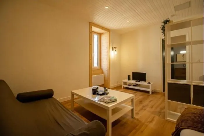 Le 1900 - Centre-ville Apartment *